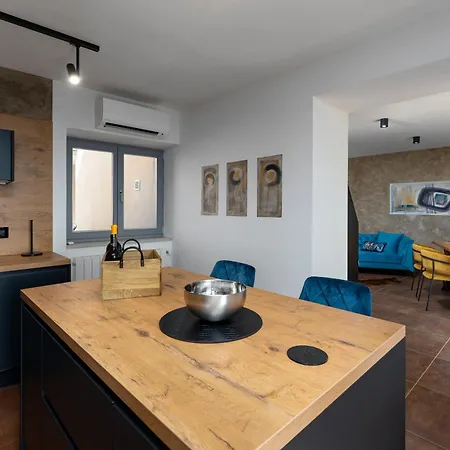 Apartment Casa Giuseppe Old Town - Happy *