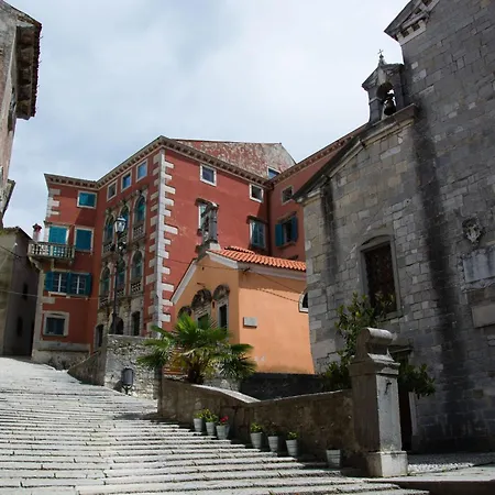 Apartment Casa Giuseppe Old Town - Happy