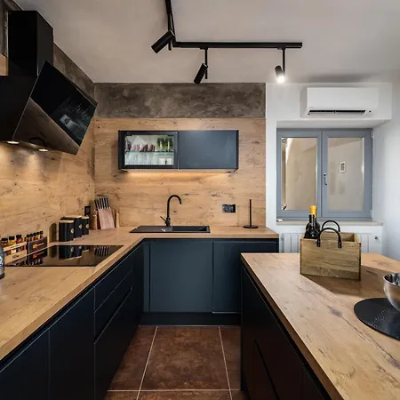 Apartment Casa Giuseppe Old Town - Happy